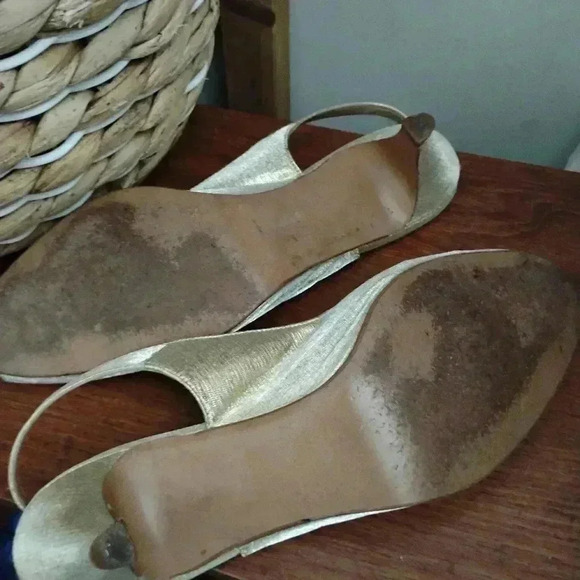 VINTAGE HUSH PUPPIES Gold Peep Toe Kitten Heel Elegant Shoes Size 6.5 7 estimate - Picture 4 of 5